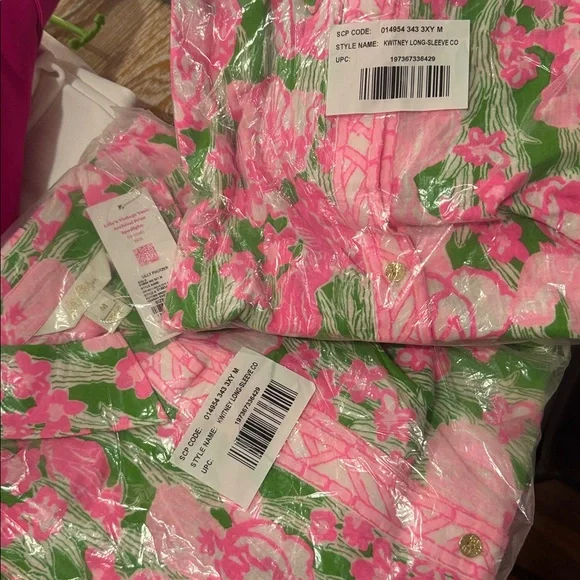 Lilly Pulitzer Kwitney Long Sleeve Cotton Cover-Up - Picture 6 of 8